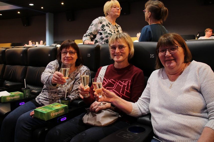 "Wollkommen" im Strickkino in Nordhausen