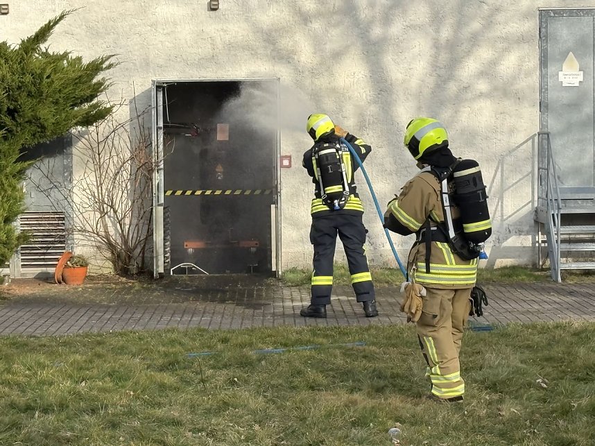 Feuerwehreinsatz am alten Reemtsma-Gel&auml;nde