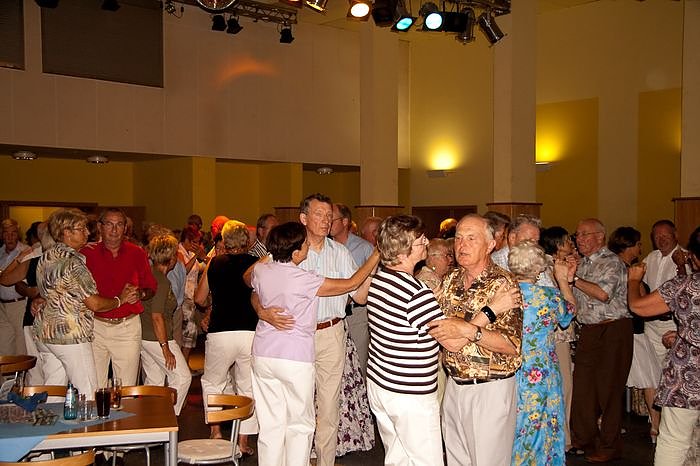 Tanz-Tee im Jugendclubuhaus