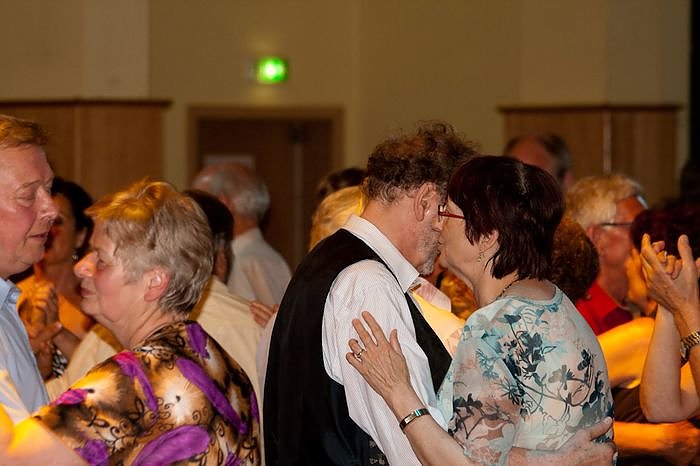 Tanz-Tee im Jugendclubuhaus