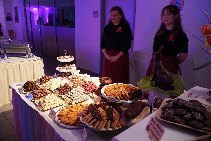 Impressionen vom ersten Nordh&auml;user "Fr&uuml;hlingszauber" im Autohaus Peter