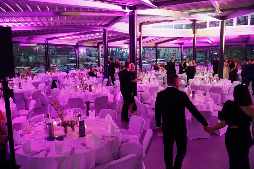 Impressionen vom ersten Nordh&auml;user "Fr&uuml;hlingszauber" im Autohaus Peter