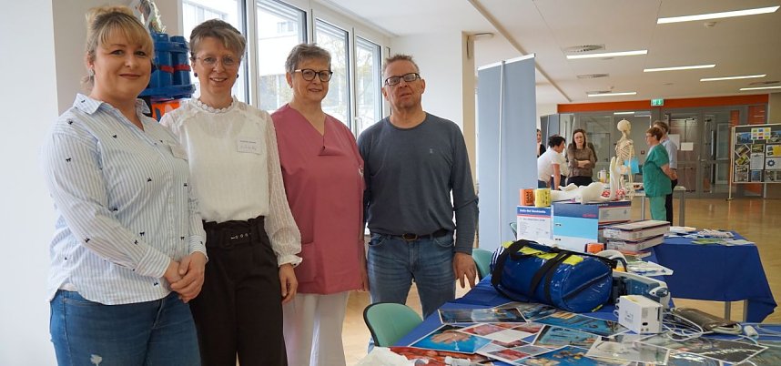Die Pflegekr&auml;fte des S&uuml;dharz-Klinikums stellten sich vor.