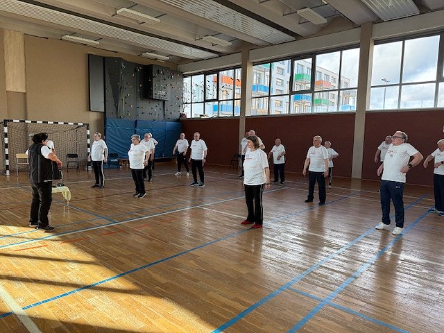Die Herzsportler luden zum Tag der offenen T&uuml;r in die Turnhalle des S&uuml;dharz-Klinikums