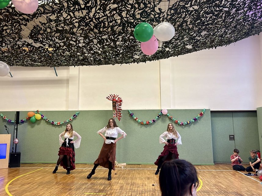 Karnevalsumzug durch Petersdorf im M&auml;rz