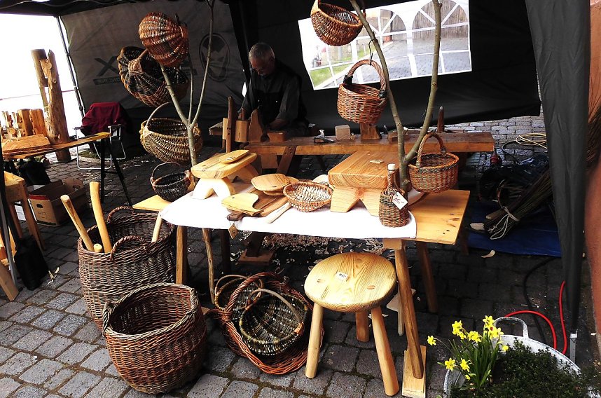Oster- und Handwerkermarkt in Auleben