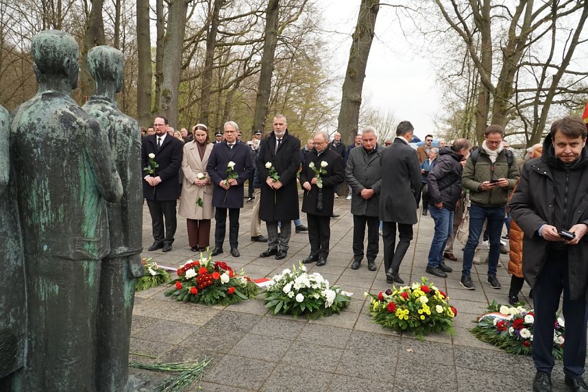 Gedenken zum 81. Jahrestag der Befreiung des KZ Mittelbau-Dora