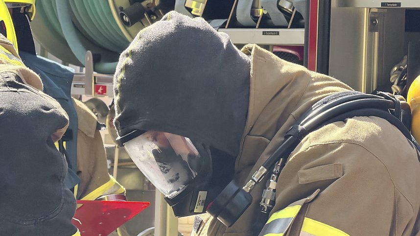 freiwillige Feuerwehr Herreden &uuml;bt Evakuierung