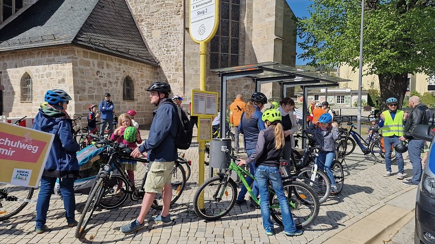 Die 3. "Kidical Mass" Fahrraddemo rollte heute durch Nordhausen