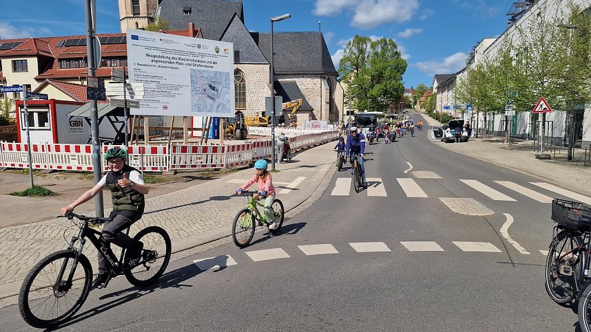 Die 3. "Kidical Mass" Fahrraddemo rollte heute durch Nordhausen