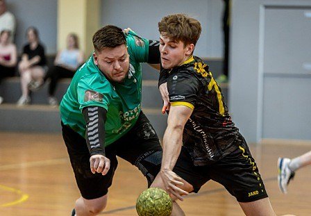 Handball der Spitzenklasse in der Ballspielhalle.