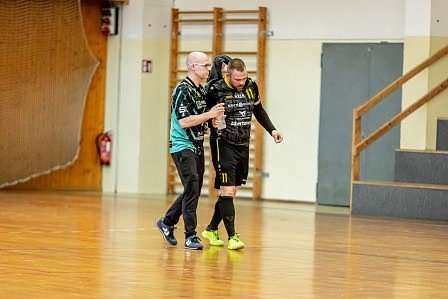 Handball der Spitzenklasse in der Ballspielhalle.