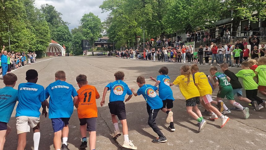 Im Gehege fand heute wieder der Kreiscrosslauf statt