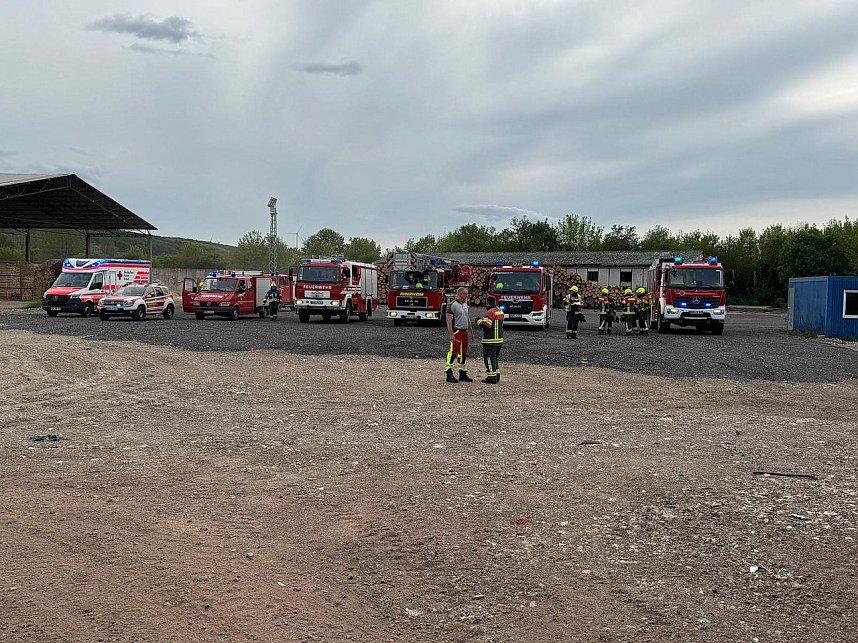 Die Feuerwehr musste am Montagabend in Nordhausen zu einem Brand einer leerstehenden Halle ausr&uuml;cken. 