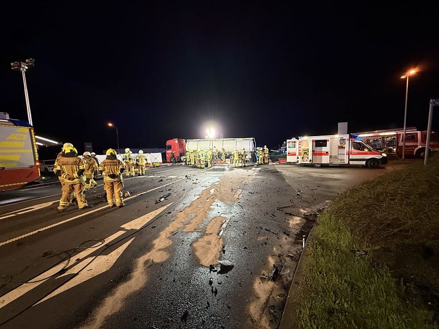 Ein spektakul&auml;rer Unfall ereignete sich Donnerstagabend bei Nordhausen.