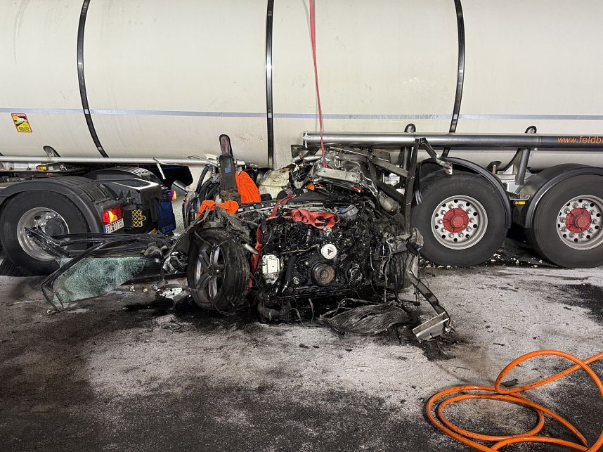 Ein spektakul&auml;rer Unfall ereignete sich Donnerstagabend bei Nordhausen.
