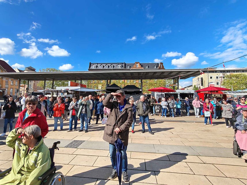 Impressionen vom zweiten Tag des Bahnhoffestes in Nordhausen.