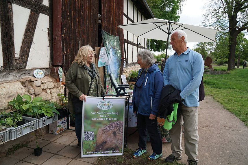 Am Sonntag fand im Park des Hue de Grais in Wolkramshausen die erste Pflanzentauschb&ouml;rse Nordth&uuml;ringens statt. 