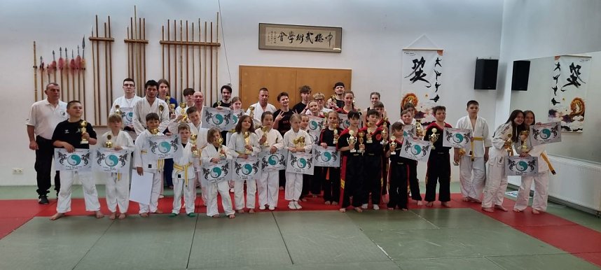 Viele Pokale konnten die Nordh&auml;user Kampfsportler aus Erfurt mit nach Hause bringen.