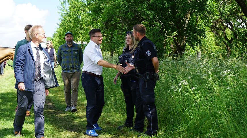 Die dicke Eiche bei Krimderode wurde heute als National-Erbe-Baum ausgerufen. 