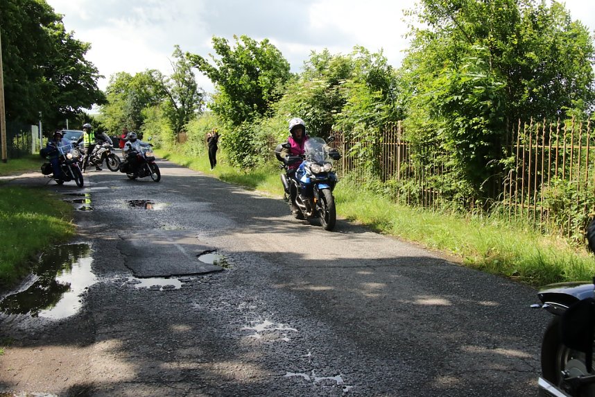 Start zum 4. "Ride for Charity" am Nordh&auml;user Autodrom