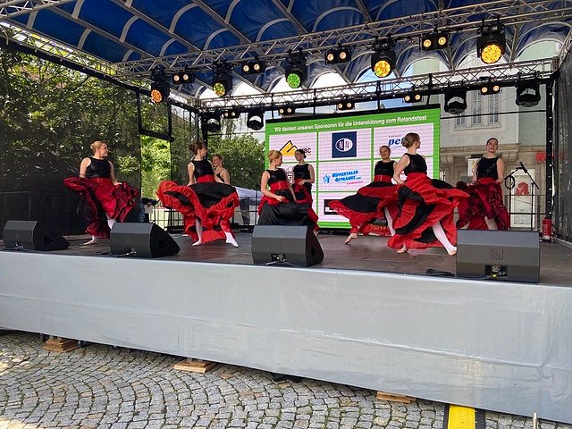 Impressionen von den Auftritten des Tanzstudios Radeva auf dem Rolandfest in Nordhausen.