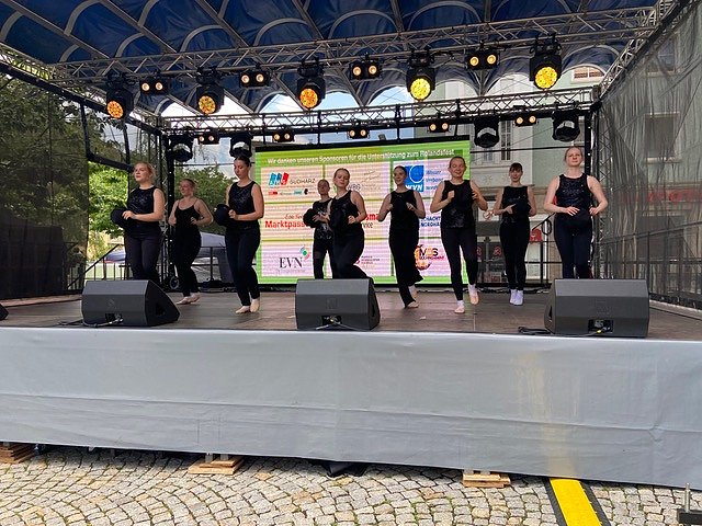Impressionen von den Auftritten des Tanzstudios Radeva auf dem Rolandfest in Nordhausen.