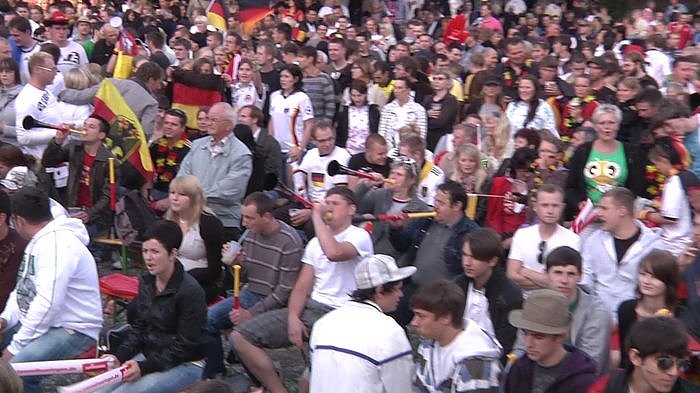 Fu&szlig;ballgucken auf dem Berg