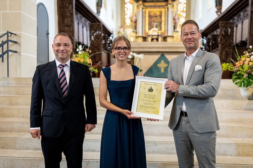 Feierliche Zeugnis&uuml;bergabe des Humboldt-Gymnasiums am Nordh&auml;user Dom