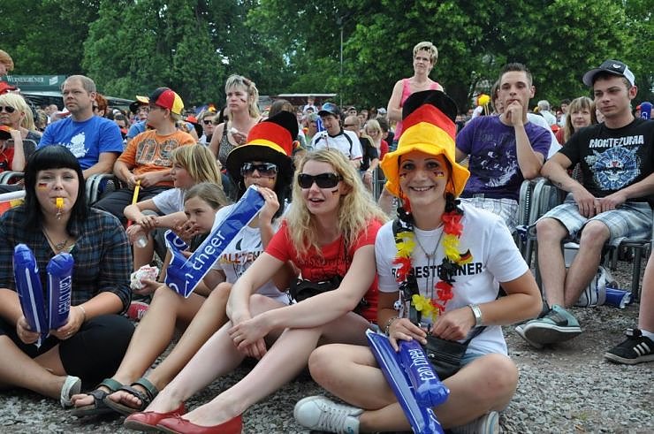Public Viewing auf den Petersberg