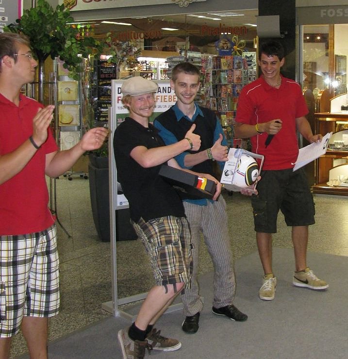 Kickern in der Galerie