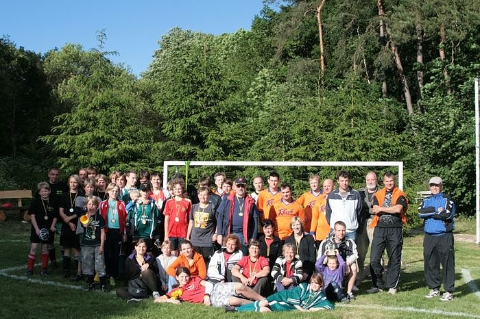 Ein Dorf spielt Fu&szlig;ball