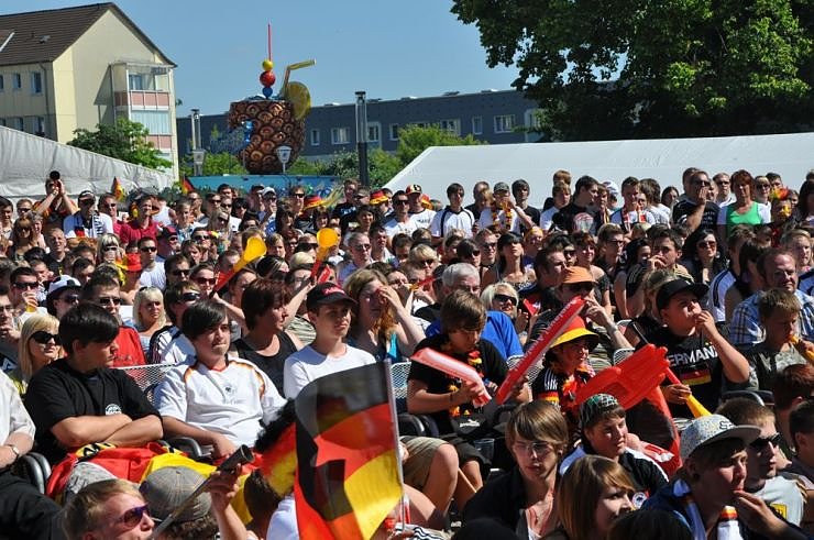 Public Viewing auf den Petersberg