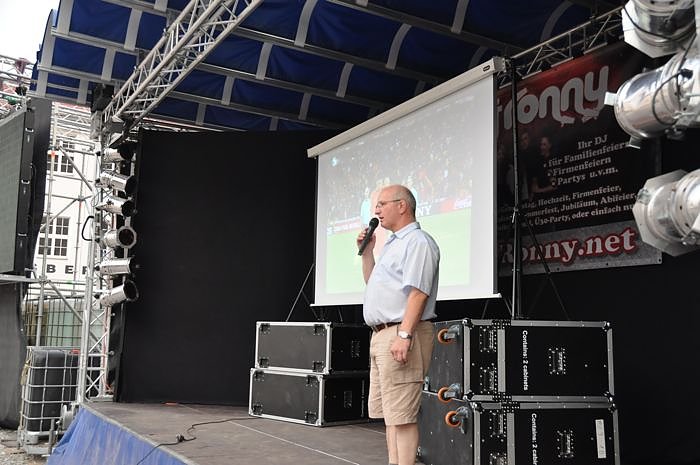 Public Viewing auf den Petersberg