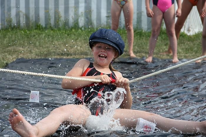 Gel&auml;ndespiel und Wasserschlacht