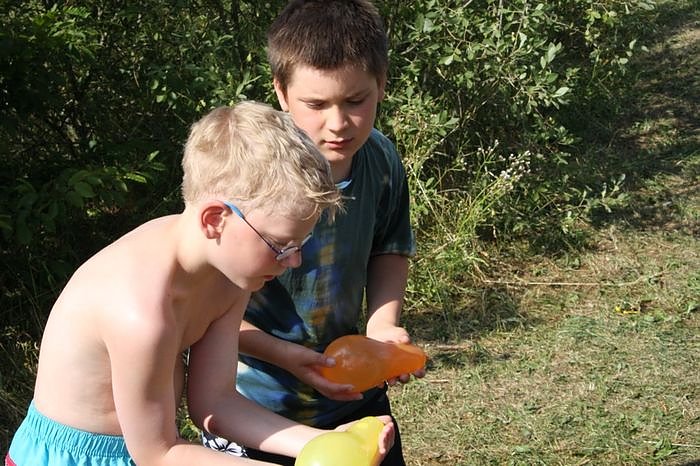 Gel&auml;ndespiel und Wasserschlacht