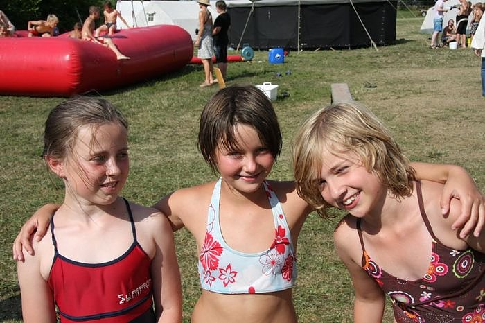 Gel&auml;ndespiel und Wasserschlacht