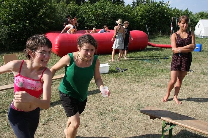 Gel&auml;ndespiel und Wasserschlacht