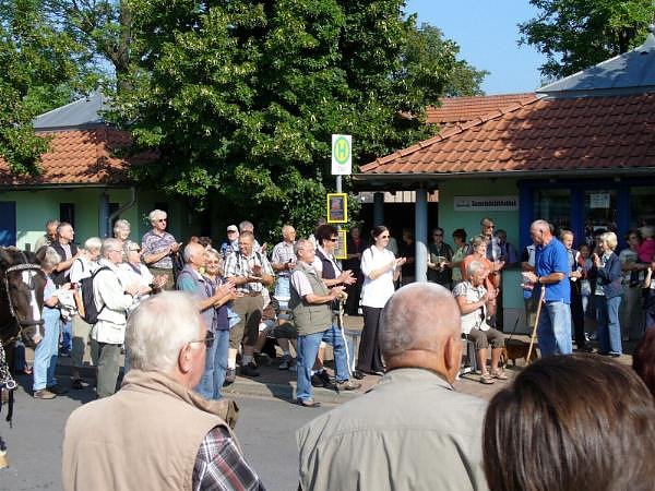 Auf Schusters Rappen