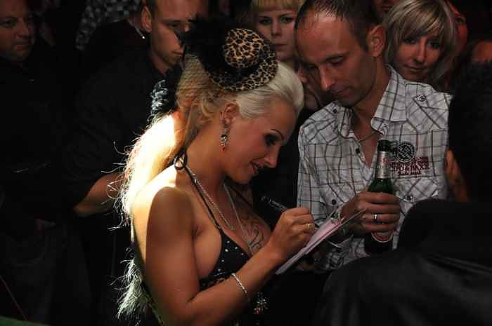 Sunrise Projekt Kiesschacht