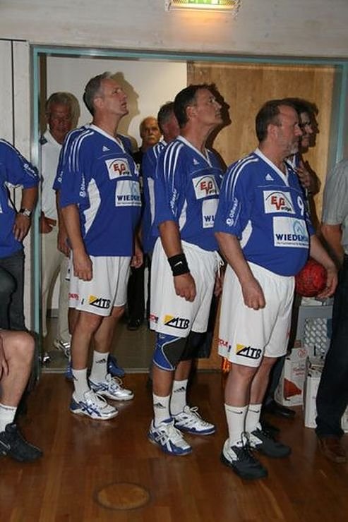 Aufgalopp der Helden und der Promis