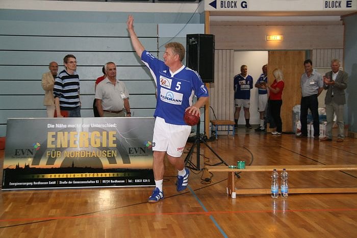 Aufgalopp der Helden und der Promis