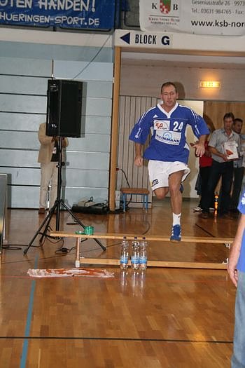 Aufgalopp der Helden und der Promis