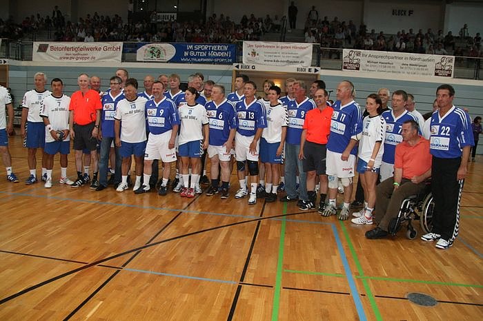 Aufgalopp der Helden und der Promis