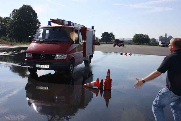 Feuerwehr im Schleudergang