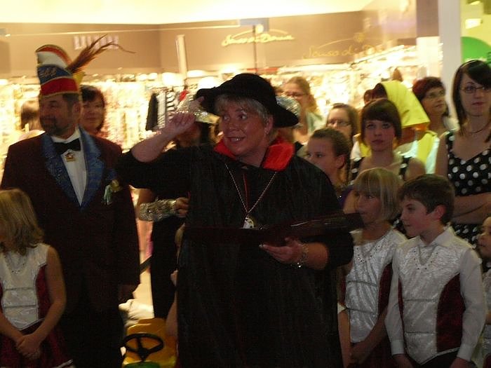 17.11 Uhr: Auftakt in der S&uuml;dharz-Galerie