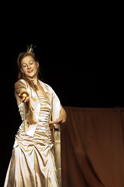 S&uuml;&szlig;es im Jugendclubhaus