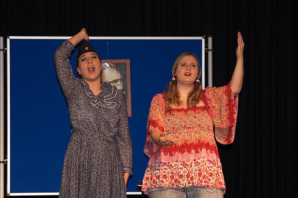 S&uuml;&szlig;es im Jugendclubhaus