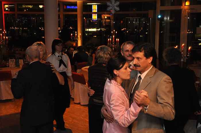 &Auml;rzte- und Apothekerball im Autohaus Peter