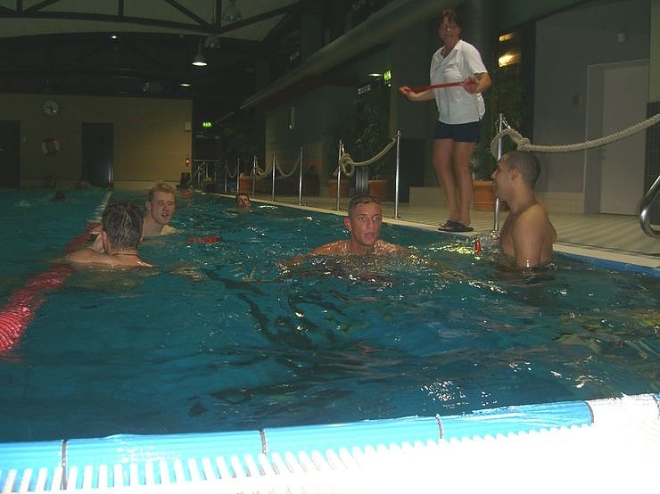 Fu&szlig;ball im Badehaus?